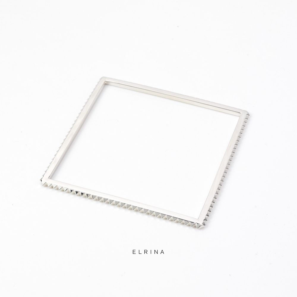 スクエアスタッズ バングル シルバー SV925 K10 K18 プラチナ レディース メンズ 日本製 シンプル ミニマル ELRINA｜ELRINA JEWELRY DESIGN