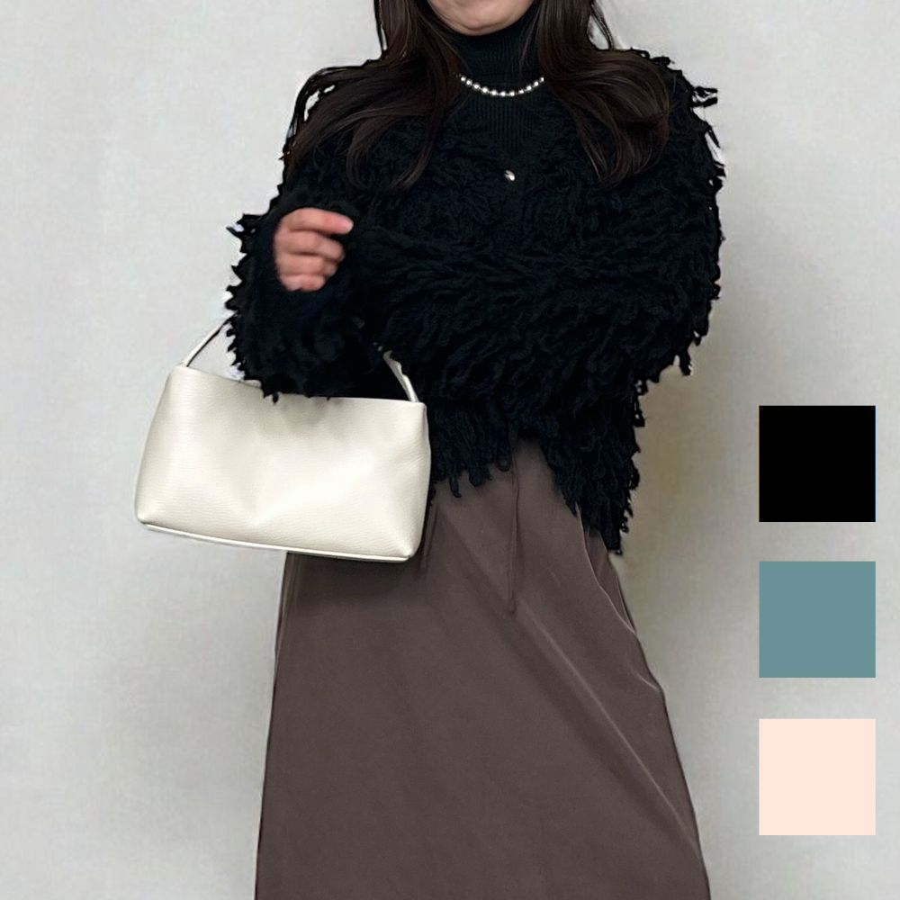 Loop yarn フリンジVのど首ジレー / 黒いこと 象牙色 地びた青碧