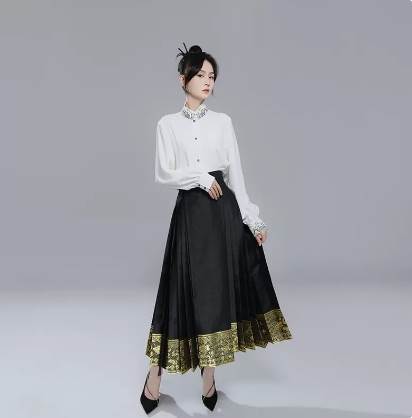 トップス スカート シャツ ロング ロング丈 袖あり 長袖 刺繍 上下セット 2点セット 大人可愛い大人 上品 おしゃれ お洒落 大人女子 エレガント 20代 30代 40代 レディース 女性用 デート お出かけ 女子会 お呼ばれ お茶会 ランチ ショッピング 着回し 普段使い 重ね着 モテ|エマノンストア店