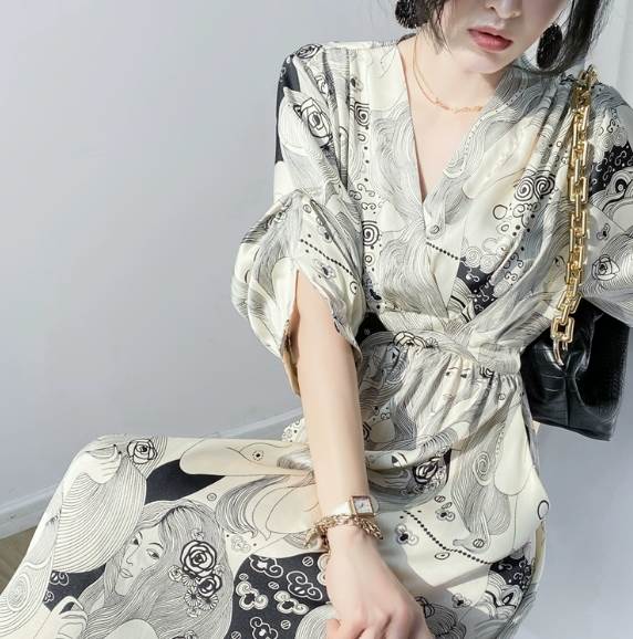 ドレス ワンピース ロングドレス ロング ロング丈 袖あり 半袖 Vネック Aライン ハイウエスト かわいい きれいめ シンプル 大人 上品 おしゃれ かっこいい ラブリー キュート セクシー エレガント フォーマル 大人 上品 お姫様 お嬢様 ヴィンテージ柄 20代 30代 40代｜エマノンストア店