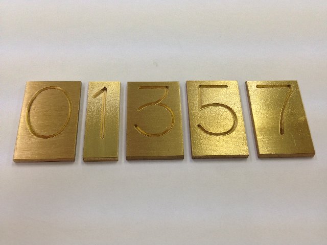 漢字彫刻の金属製 ZIPPO ライター 面白い 戦力外 アンティークシルバー 彫刻 ジッポ 漢字