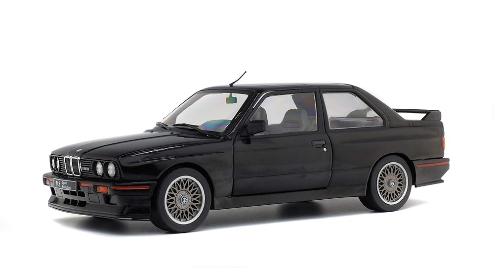 ソリド BMW ミニカー 1/18 E30 Sport Evo 1990 黒いこと ダイキャスト製