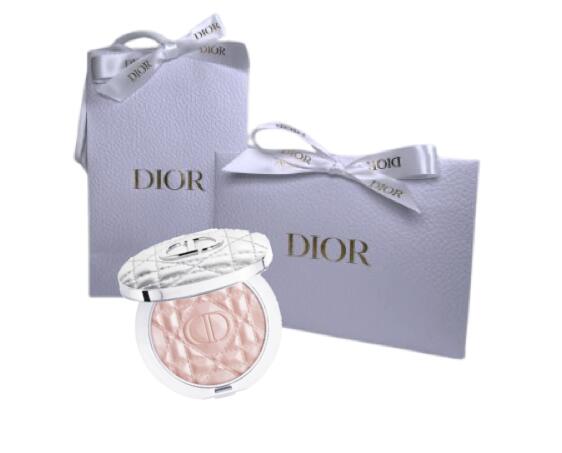【ラッピング済み】Dior ディオールスキン フォーエヴァー グロウ ルミナイザー 03 差し上げ物 差し上げ物 クリスマス 母の日 お生まれ落ちる日 喜び事 意中の女 クリスマスコフレ ベースメイク・メイクアップ-美容・コスメ・香水