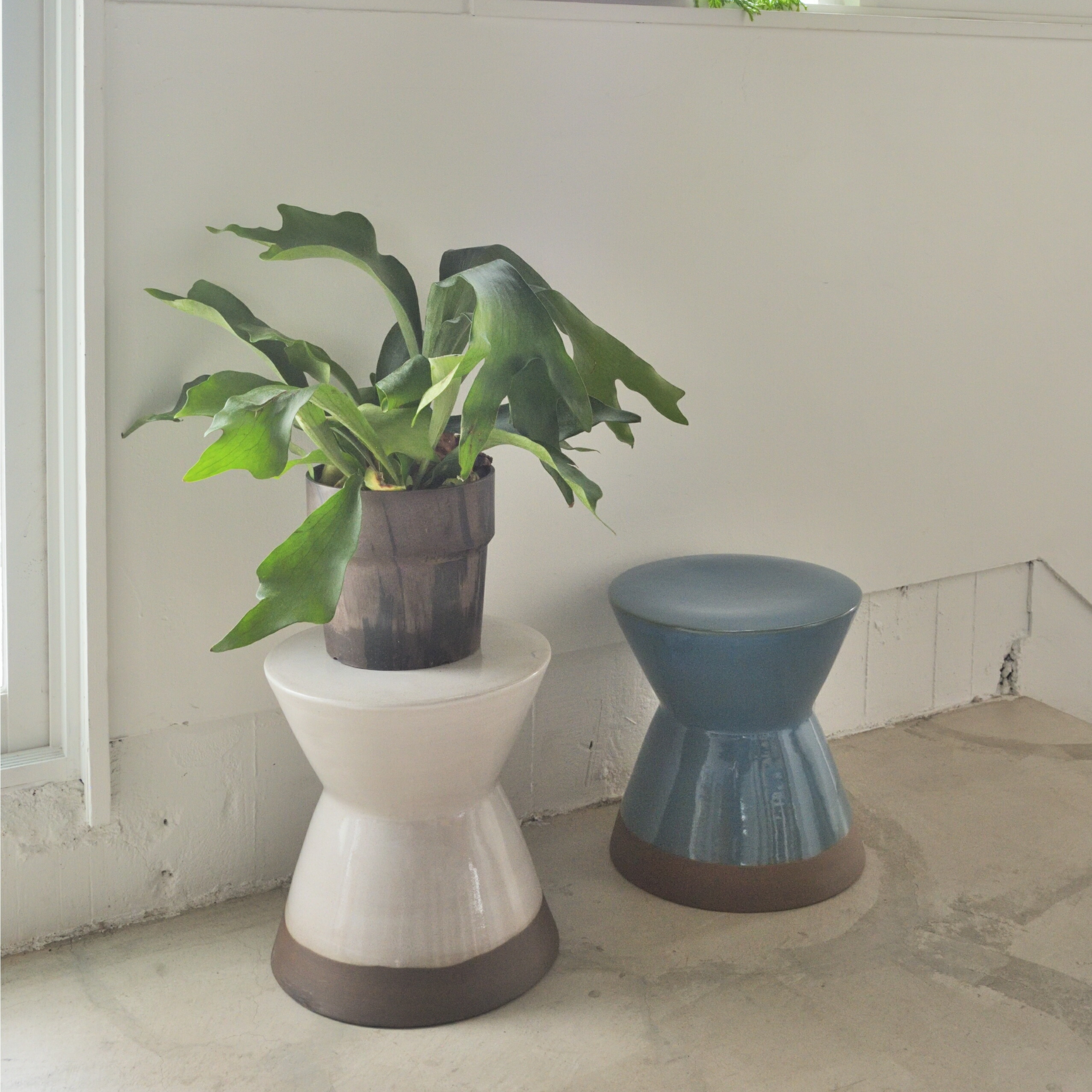 楽天市場】【送料無料】 ミニ スツール 北欧 雑貨 陶器 高さ31cm 丸形