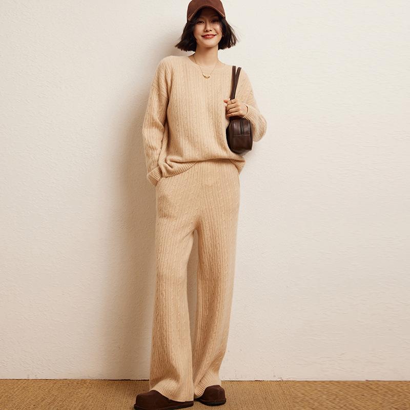 ニット セットアップ レディース カシミヤ 羊毛 厚手 ゆる感 ゆったり クルーネック 無地 ワイドパンツ ストレートパンツ ニットパンツ｜emuland 13,570円