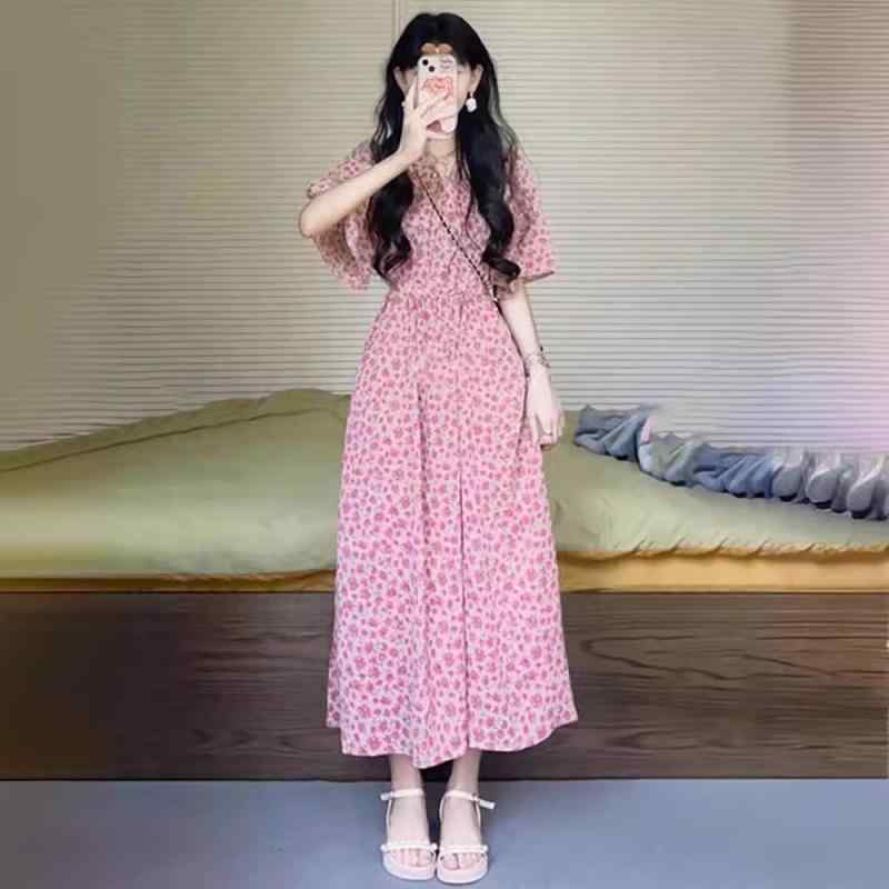 ワンピース レディース 春夏 ロング丈 Vネック シフォン 碎花 リゾート ゆったり 体型カバー フランス風 きれいめ ふんわり 上品 長袖 七分袖 フレア ナチュラル フェミニン エレガント 大人かわいい 普段使い 海辺 デート おしゃれ｜emuland
