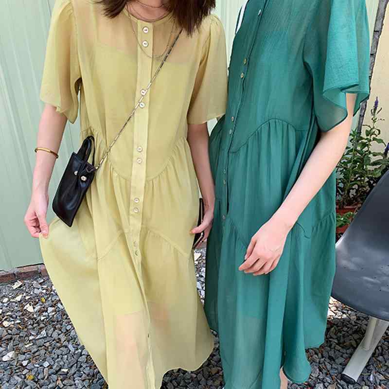 ワンピース レディース 法式 透け感 プリーツ Aライン 高腰 長丈 短袖 丸首 単排ボタン 2点セット 吊り帯 組み合わせ 通勤 気質 スタイル ポリエステル 繊維 純色 ドレープ 加工 緑 黒 芥末黄 夏｜emuland