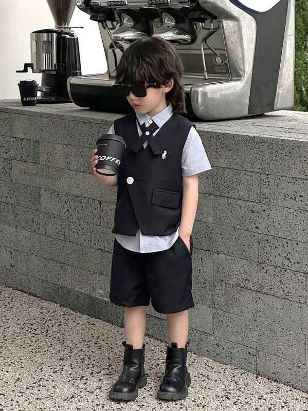 男の子 春夏 無地 半袖シャツ 短パン セットアップ｜emuland