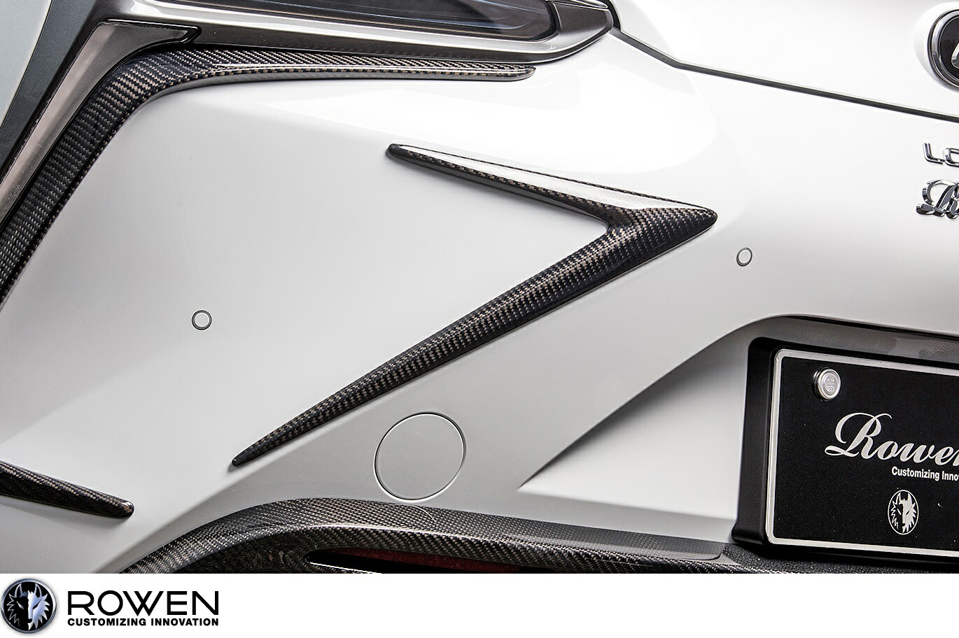 【M's】 レクサス LC コンバーチブル LC500 LC500h (2020.06-) ROWEN カーボン リアバンパーエクステンション II ロエン ローウェン ロウェン エアロ パーツ カスタム 外装 改造 LEXUS カブリオレ オープンカー リヤバンパーエクステンション II URZ100 GWZ100 1L007E51｜エムズパーツshop　店