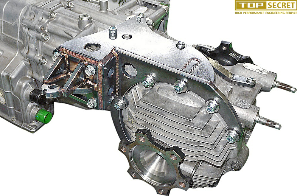 【M's】 日産 R35 GT-R (2007.12-) TOP SECRET ファイナルサポート GR6 トランスミッションケース トップシークレット パーツ 剛性アップ 改造 部品 正規 本物 社外 カスタム ドレスアップ ニッサン NISSAN SKYLINE 35 GTR G-TR CBA-R35 BNR35 ネココーポレーション製｜エムズパーツshop　店