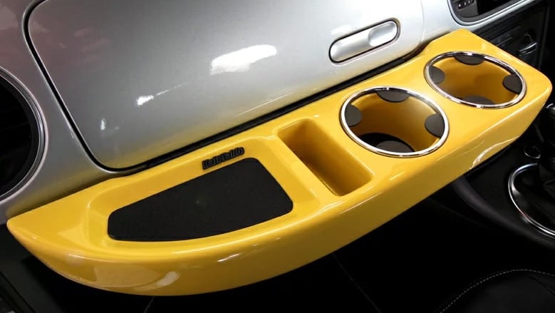 【M's】 VW ザ・ビートル 16C (2011y-2020y) Halt Design 助手席側 ハルトテーブル (サターンイエロー) Volkswagen The Beetle フォルクスワーゲン パーツ 部品 インテリア 内装品 車内 カスタム 助手席テーブル ドリンクホルター カップホルダー HaltDesign 5C ザビートル