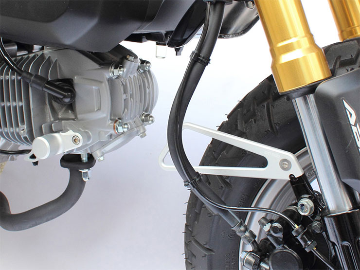 Opmid オプミッド モンキー125 Monkey125 Grom Msx グロム Cnc フロントホースガイド O2センサーガード セット シルバー お取り寄せ品 Deerfieldtwpportage Com