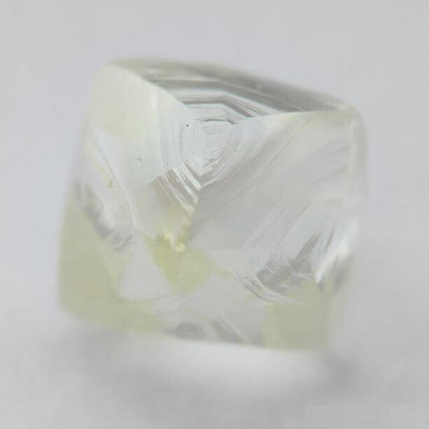 楽天市場】天然 ダイヤモンド ソーヤブル結晶 正八面体 トライゴン