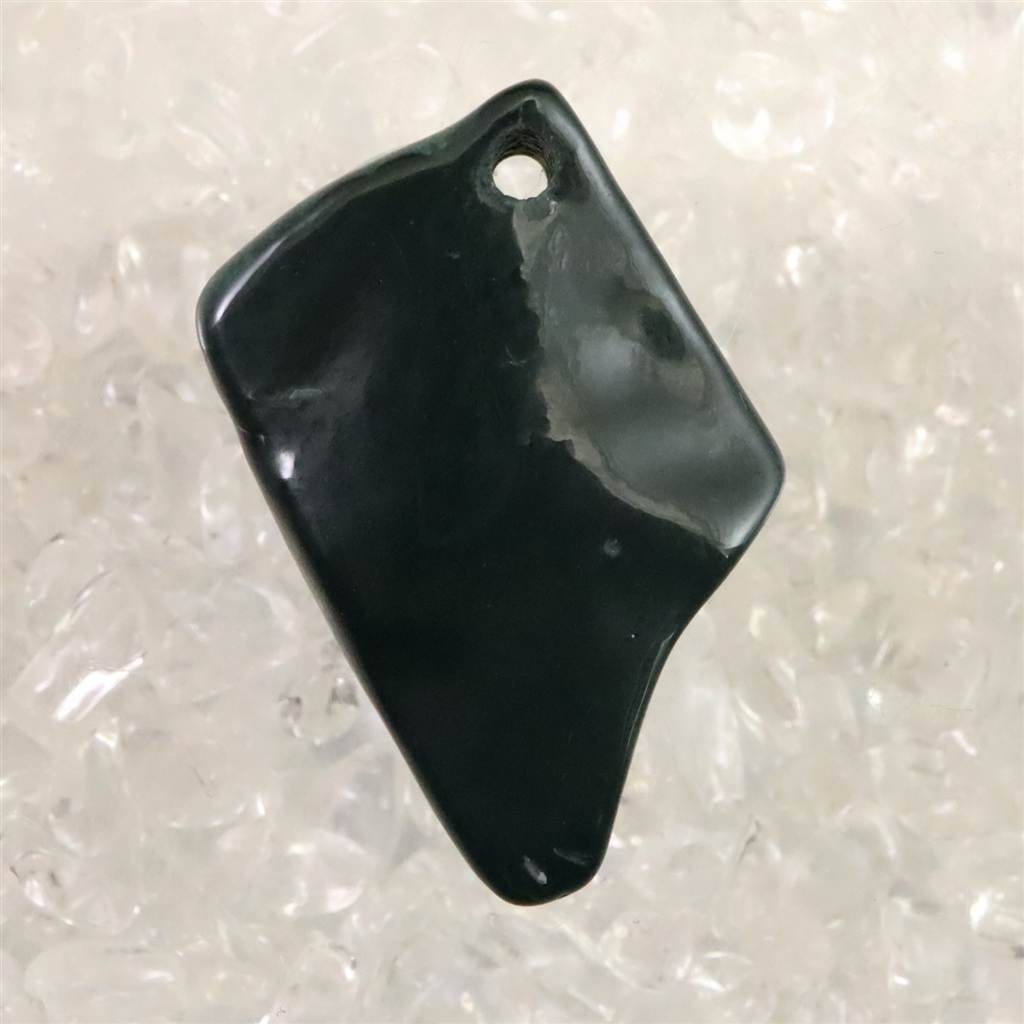 出雲碧玉 出雲石 32mm 磨き ペンダントトップ ディレクトリカード付 4.5g