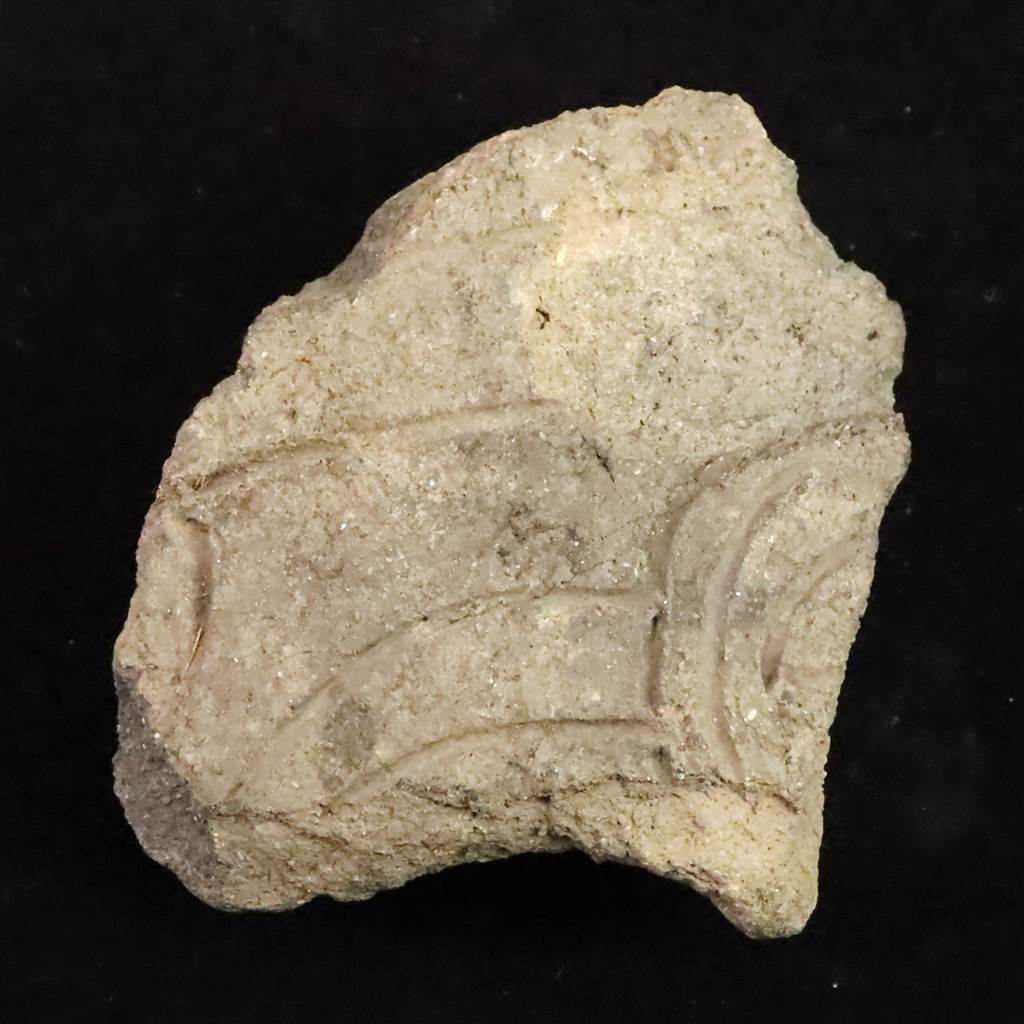 縄文土器 縄文中期 東北・北海道地域 67mm陶片 28.9g