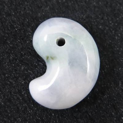 糸魚川翡翠 ヒスイ 小滝産 青藤 25mm勾玉 産地証明書付 9.73g