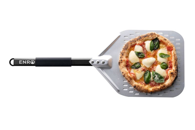【楽天市場】ピザピール 穴あき ENRO 【翌営業日出荷】 ピザ ピール ピザ用品 ピザトレー 窯 オーブン おしゃれ ピッツァ バーベキュー