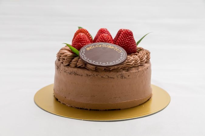 楽天市場 ストロベリーショコラ６号サイズ 誕生日ケーキ バースデーケーキ ホールケーキ ショートケーキ お取り寄せ 誕生日 バースデー お 菓子工房アントレ お菓子工房アントレ