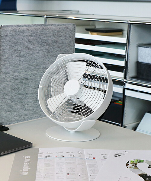 楽天市場 テーブルファン 卓上 扇風機 Tim ティム ホワイト アウトドア キャンプ Stadler Form スタドラフォーム 暑さ対策 猛暑 スタイリッシュ おしゃれ ギフト Raincp5 14 Timstadler おうちキャンプ Entre Square アントレスクエア