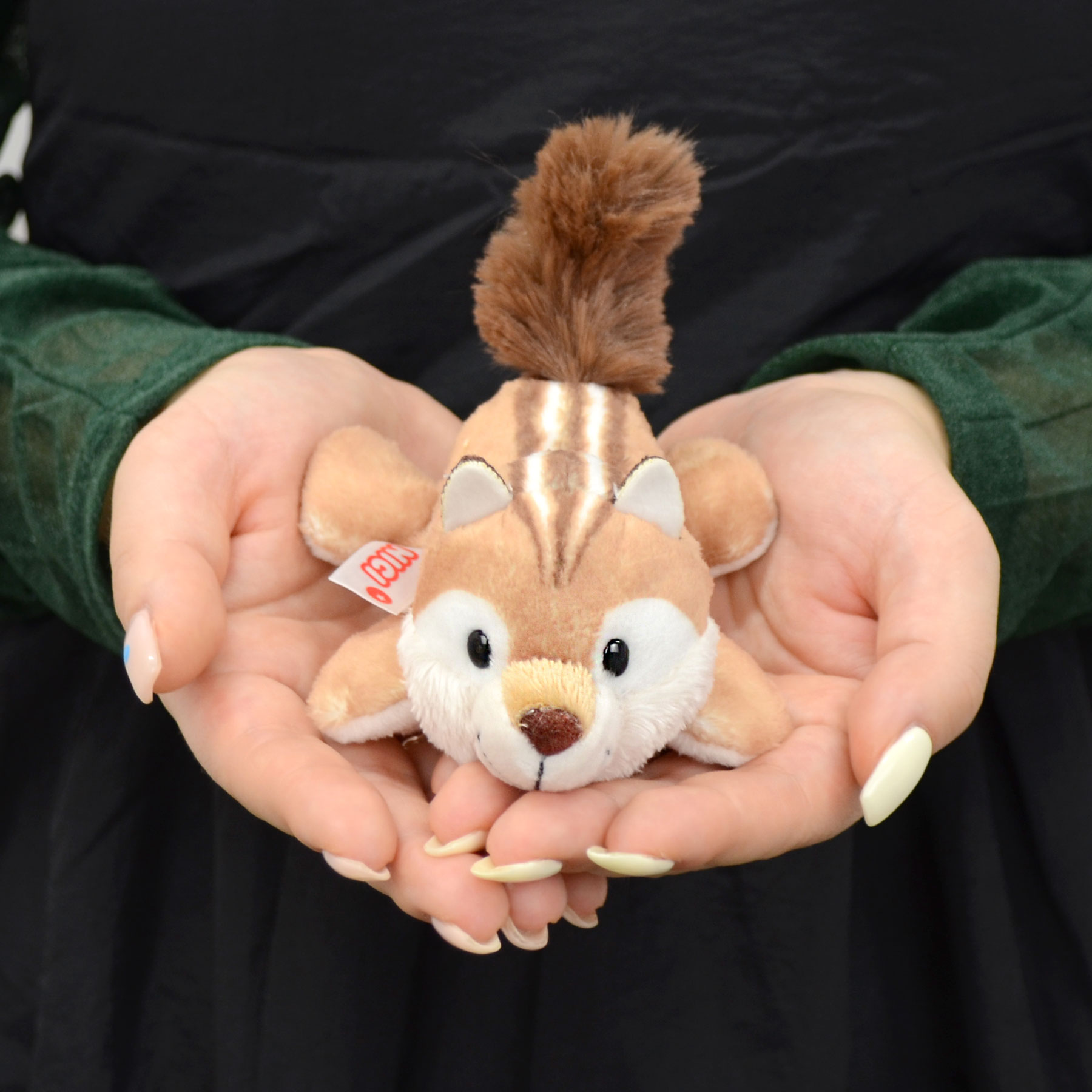 新品　NICI　ニキ　FF2024　ウルフ　クラシックぬいぐるみ　35㎝　正規品 Amazon.co.jp: 【NICI】FF2024 ウルフ ウィニー ぬいぐるみ 70cm