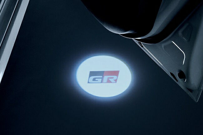 TOYOTA トヨタ純正アクア GRスポーツ用LEDアクセントライト運転席助手席セットGRロゴ 流用可能【国内正規純正部品】|enzo_produce