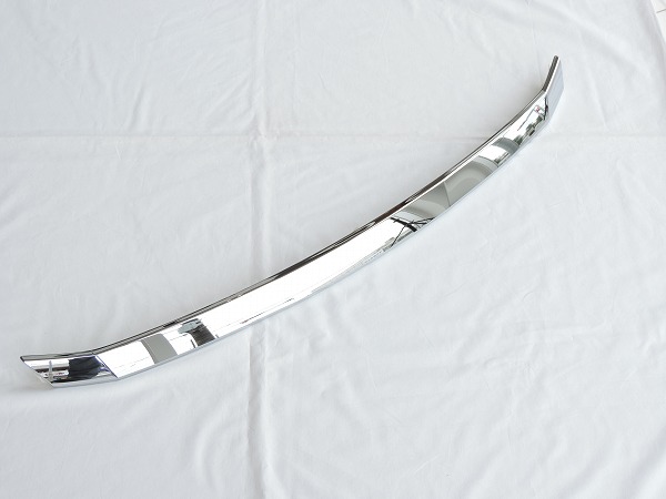 楽天市場】【トヨタ純正】 フードモール (スモークメッキ