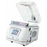 トーセイ・TOSEI卓上型真空包装機（ホットパック対応型、タッチパネル）型式：HVP-382N寸法：幅418mm 奥行641(679)mm 高さ465(723)mm送料：無料 (メーカーより)直送保証：メーカー保証付チャンバー容量13L｜空調・店舗・厨房センター