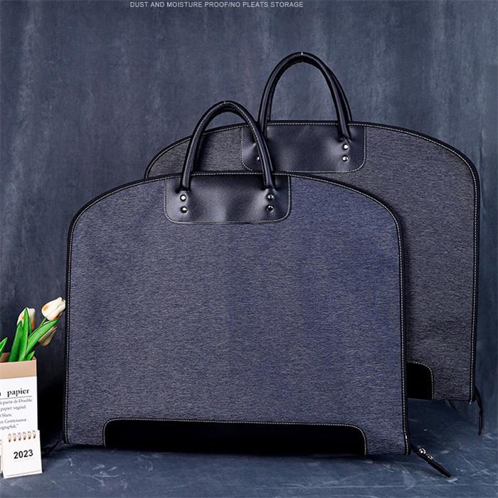 TOM FORD ガーメントバック　2枚セット スーツカバー スーツ2着収納可 ガーメントバッグ 専用ハンガー2本付き【AOKI