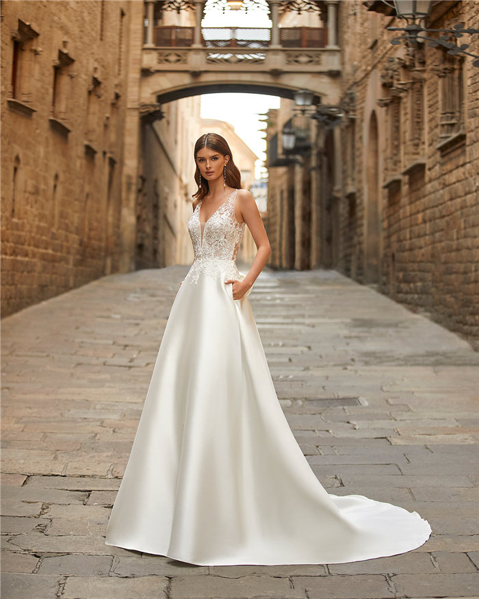 ウェディングドレス セミオーダー サイズカスタマイズ可 手作り Aライン wedding dress 花嫁 挙式 結婚式 披露宴 二次会 ブライダル ws3162|Erinbella