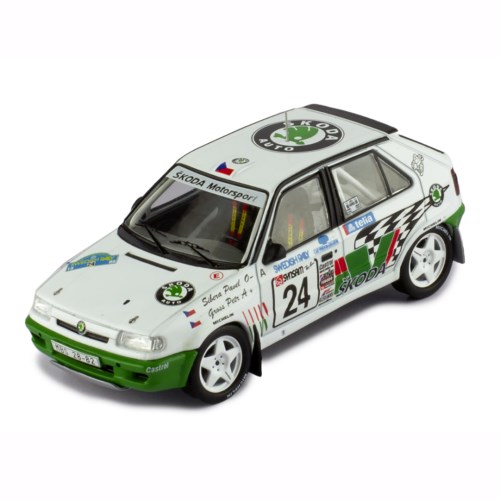 『IXO』 シュコダ フェリシア キットカー1995年 スウェーデンラリー＃24 P.Sibera／P.Gross 1／43【RAC413B】 (ミニカー)