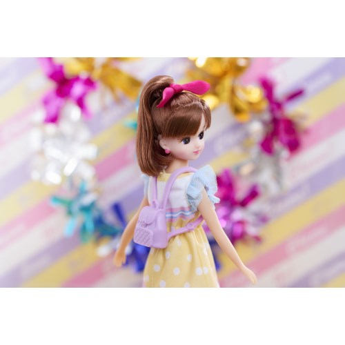 楽天市場 リカちゃん Lw 13 キューティチアリーダーおもちゃ こども 子供 女の子 人形遊び 洋服 3歳 ハピネット オンライン