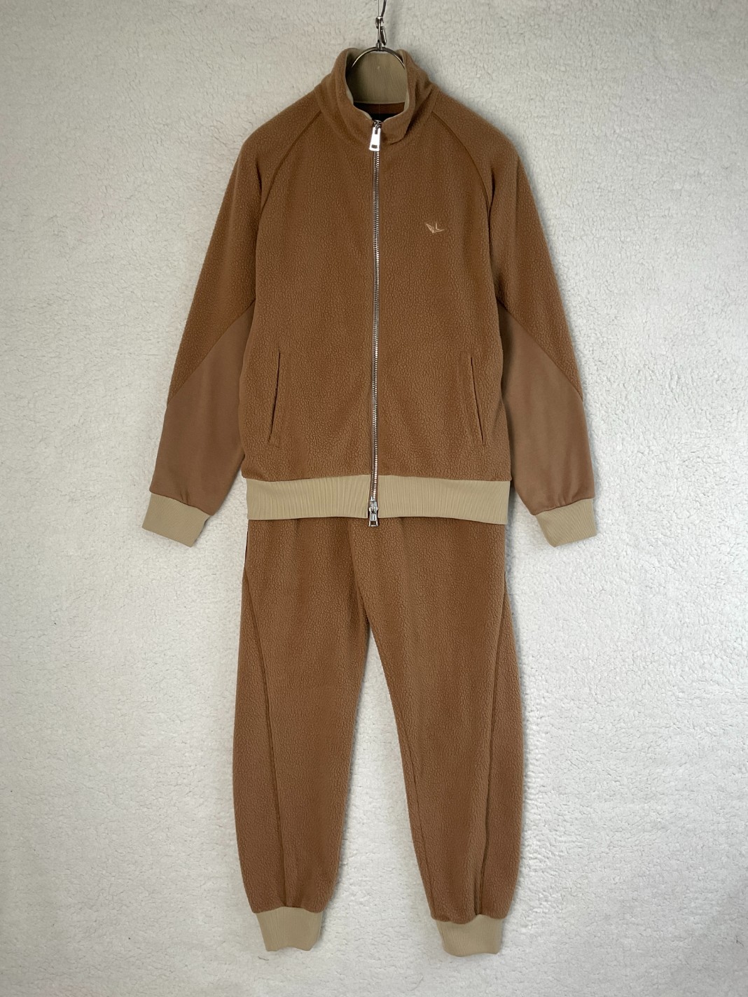 楽天市場】未使用 1piu1uguale3 ウノピゥウ 5 カーキ RIB PANTS ロゴ