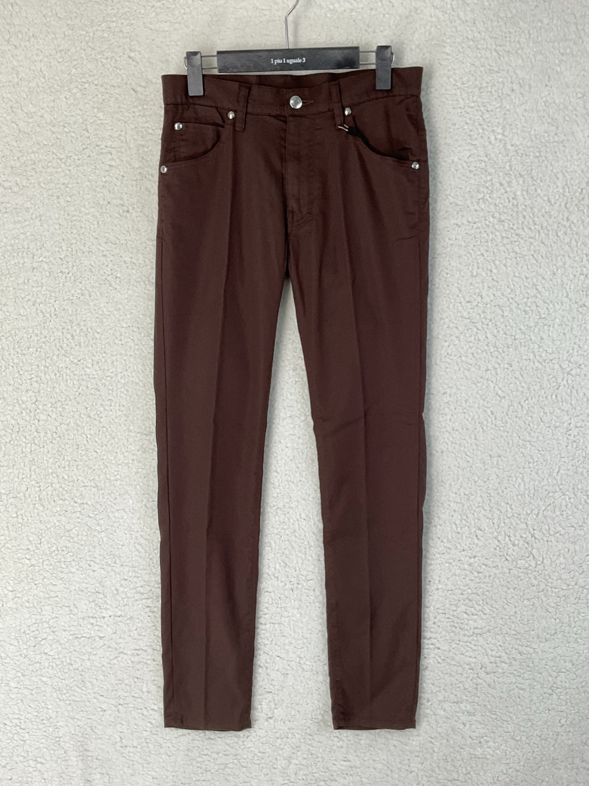 値下げ 未使用 1piu1uguale3 ウノピゥウ 3 ブラウン 9 TAPERED CHINO　9テーパードチノパンツ