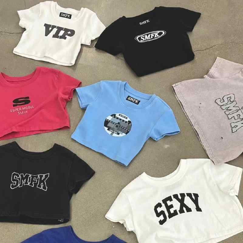 Tシャツ レディース クロップド丈 半袖 コットン ラウンドネック ストリート カジュアル Y2K ヒップホップスタイル デイリーユース 多色展開