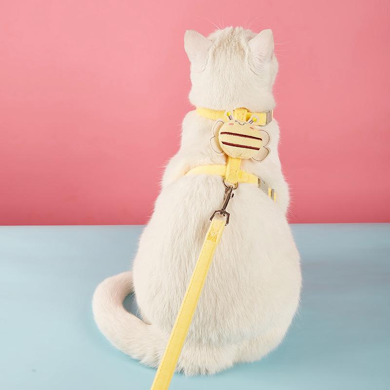ハーネス 牽引ロープ 猫用 散歩 小型犬 黄色 胴輪 猫用 ナイロン 調整可能 お出かけ リード メッシュ 猫