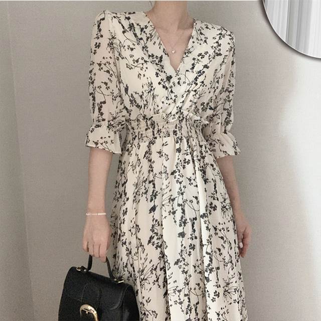 高原 レストラン ブラック M フラワー 2XL 式典 白 LL 鎖骨きれい ウエスト フレアワンピース Aライン XL 3L 小花柄 イベント ホテル Vネック 黒 五分袖 パーティー ホワイト 春 ワンピース リゾート レディース L 学校 旅行 総柄 夏