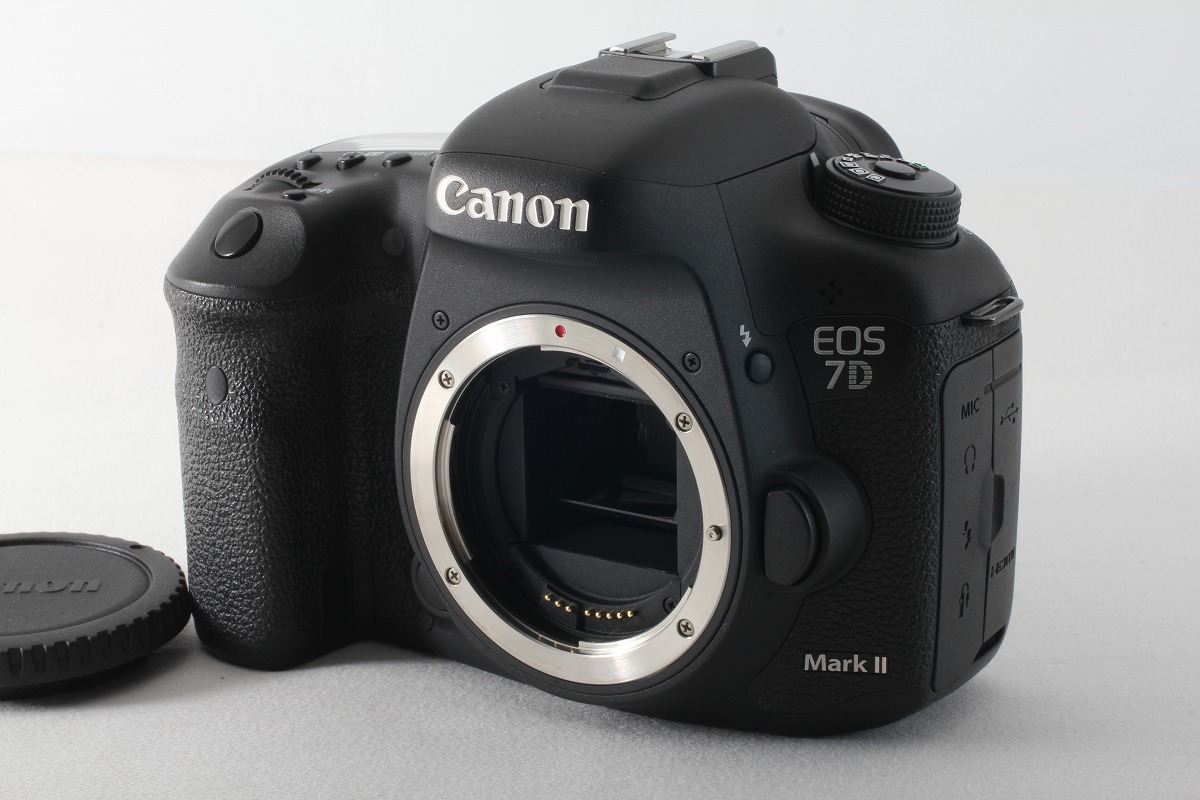 販売最安値 7D EOS Canon ★美品★ Mark ボディのみ II デジタルカメラ