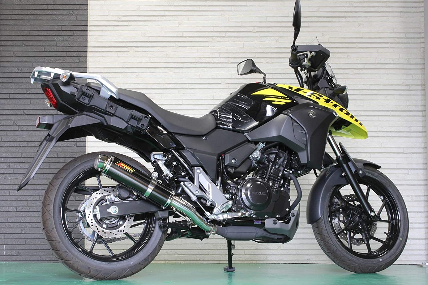 Realspeed Vストローム250 バイクマフラー 2BK-DS11A クーガ ステンレス ブラックカラー マフラー リアルスピード スリップオン カスタム パーツ ドレスアップ 交換 社外品 スズキ V-Strom250/ABS
