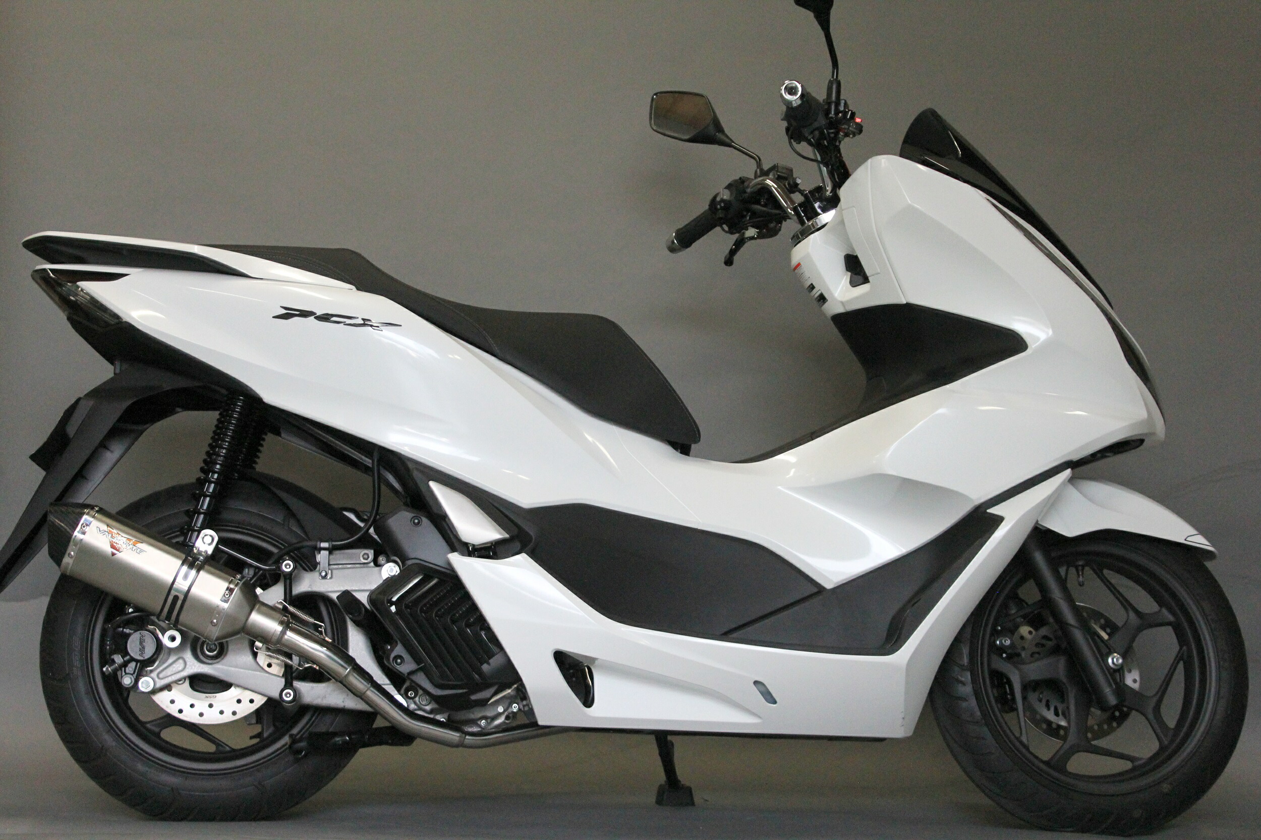 Valiente PCX125 マフラー 2BJ-JK05 8BJ-JK05 レトルノ ドライカーボンマフラー フルエキ フルエキゾースト カスタム パーツ ドレスアップ 交換 社外品 バリエンテ ホンダ|Valiente shop