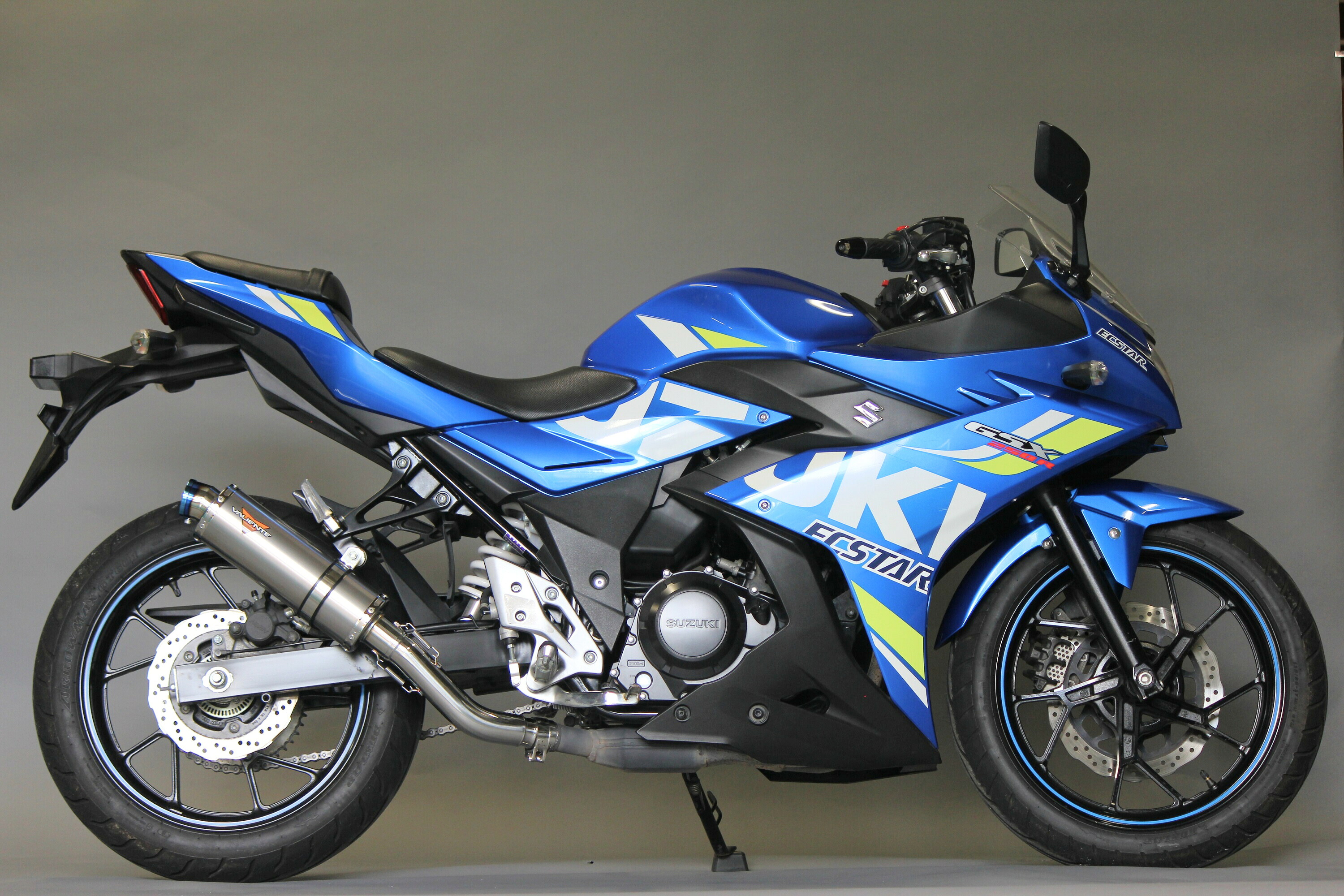 Valiente GSX250R バイクマフラー 2BK-DN11A 8BK-DN12B デュラ チタンソリッドマフラー シルバーカラー カスタム パーツ ドレスアップ 交換 社外品 重低音 バリエンテ スズキ ジスペケ
