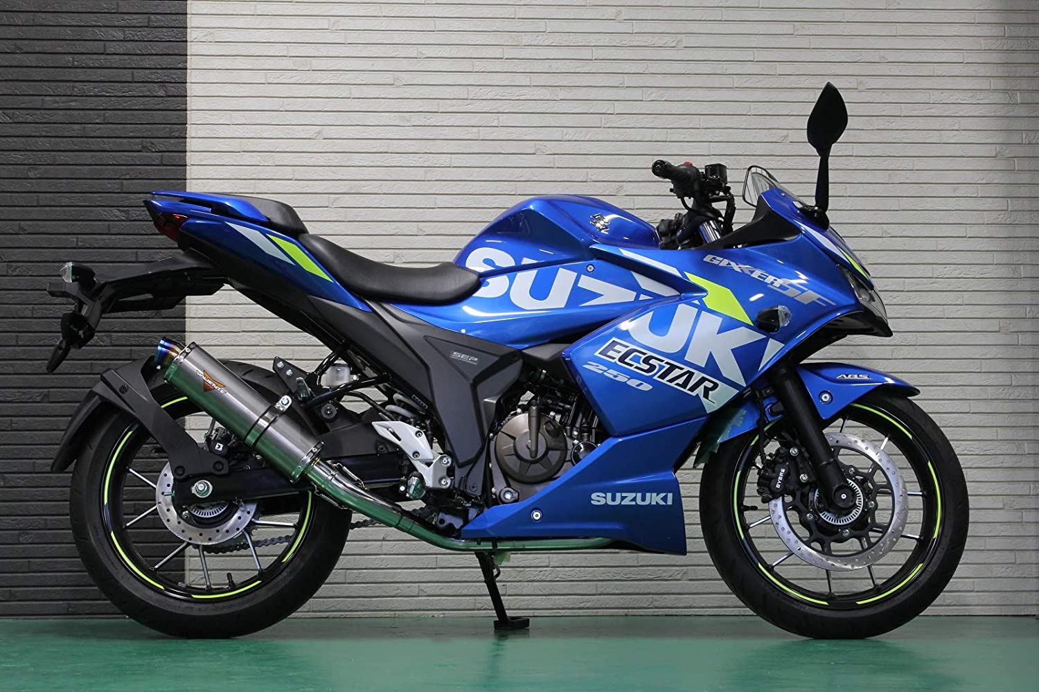 Valiente ジクサー250 ジクサーSF250 バイクマフラー 2BK-ED22B 8BK-ED22Y アレグリア チタンソリッドマフラー フルエキ フルエキゾースト カスタム パーツ ドレスアップ 交換 社外品 重低音 バリエンテ スズキ GIXXER|Valiente shop