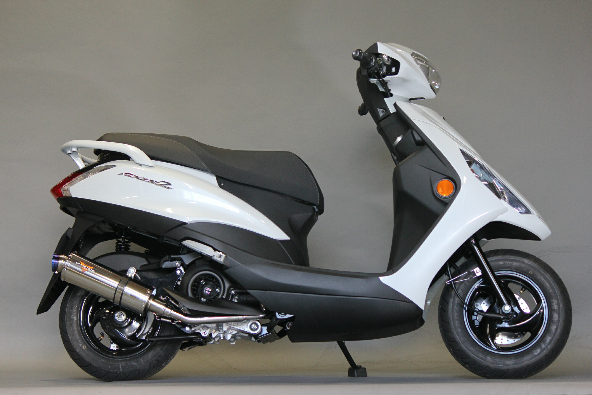 Valiente アクシスZ バイクマフラー O2センサー非対応 2BJ-SED7J デュラ ステンレスマフラー シルバーカラー フルエキ フルエキゾースト カスタム パーツ ドレスアップ 交換 社外品 説明書付 ヤマハ バリエンテ AXIS Z