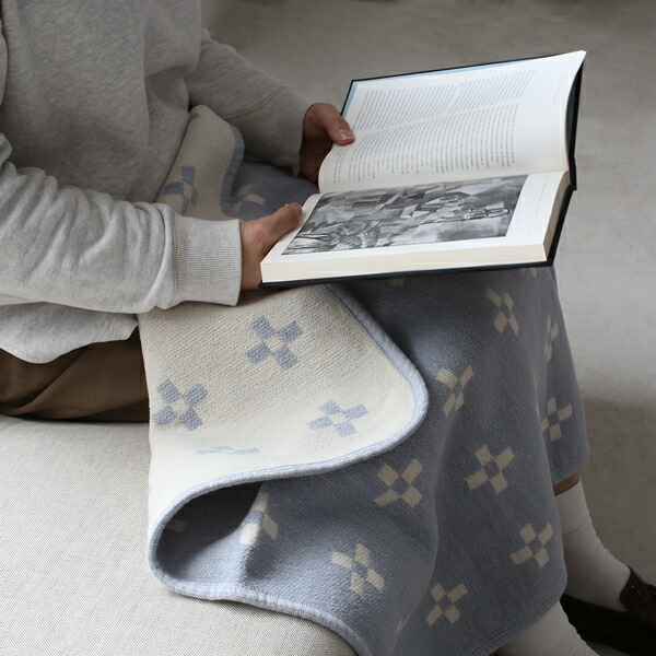 【特別クーポン配布】【正規取扱店】KLIPPAN クリッパン コットンミニブランケット (SIZE:70cm×90cm ライトブルー) KP892981【シャーンスンド ビルギッタベングトソンビョルク ギフト 出産祝い 出産祝い ギフト 入学祝 入園祝】|esprit lifestyle store
