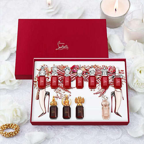 【マラソンポイント最大10倍】クリスチャン ルブタン CHRISTIAN LOUBOUTIN ルビワールド ミニチュアセット EDP 9ｍl×11 LOUBIDOO 香水 レディース フレグランス ギフト