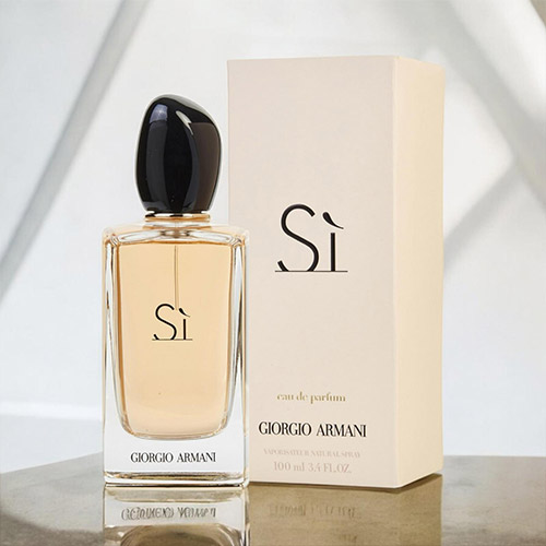 楽天市場】ジョルジオ アルマーニ シィ パルファム 15ml 香水