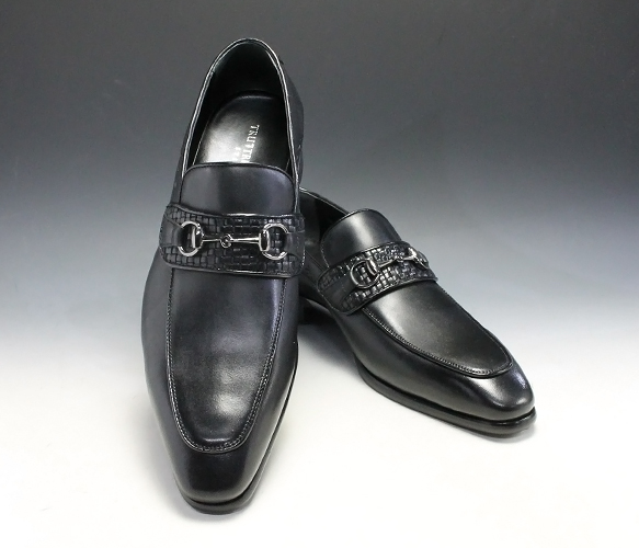 stylish black dress shoes