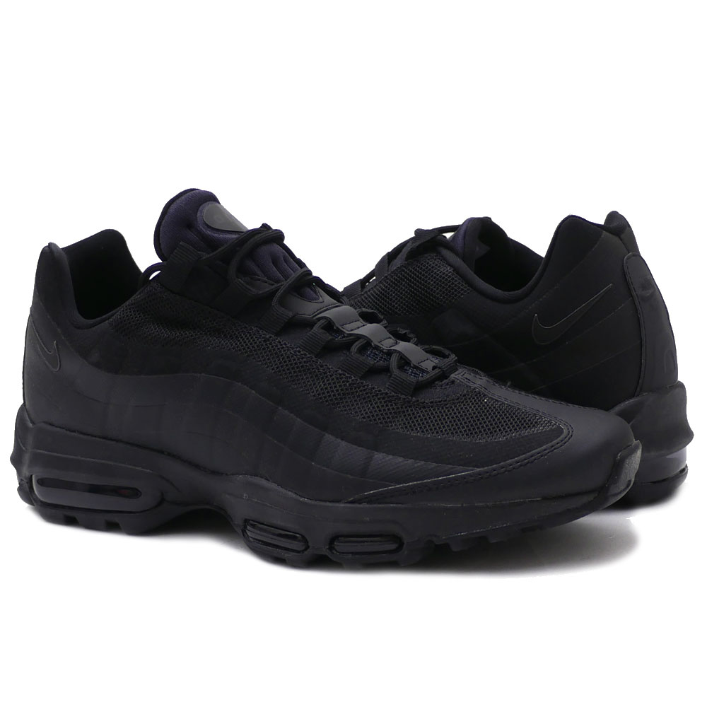 nike air max 95 essential black and white