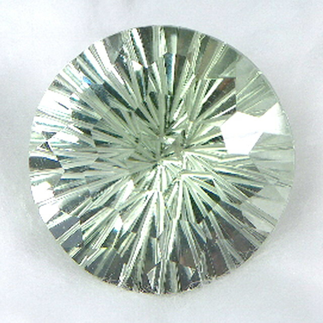 グリーンクォーツ　デザインカット　21.67ct【簡易鑑別済】