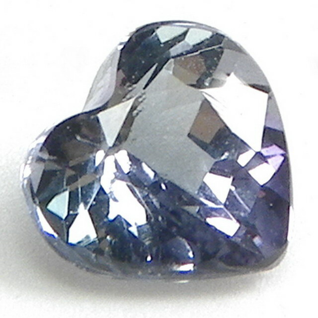 非加熱　ゾイサイト　ハートシェイプ　0.620ct【簡易鑑別済】