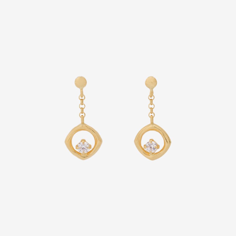 ピアス レディース キュービックジルコニア K18 イエローゴールド 18k 18金 【 ESTELLE エステール 】 プレゼント 贈り物 ギフト 20代 30代 40代 50代 60代 ジュエリー｜ESTELLE JEWEL GARDEN 店